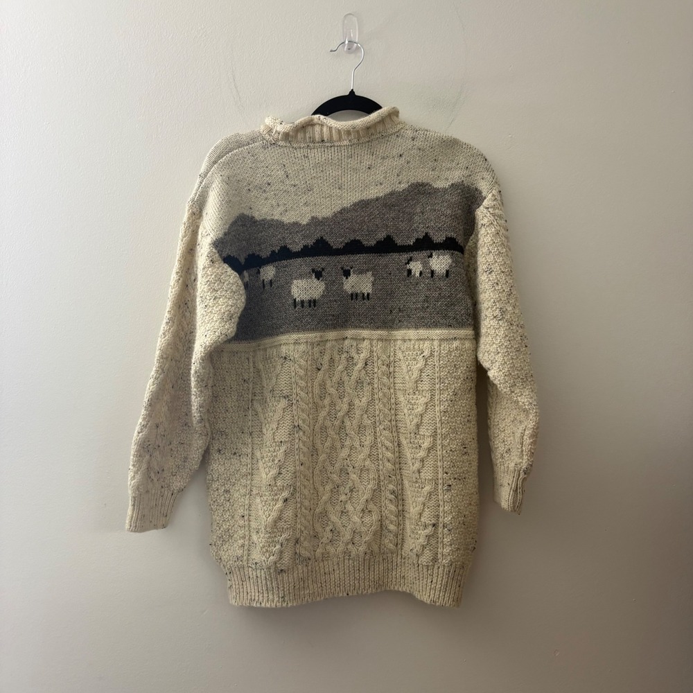 Glencroft Womens Large Pure Wool Sheep Landscape Cable Knit Sweater Made in UK - Picture 2 of 7